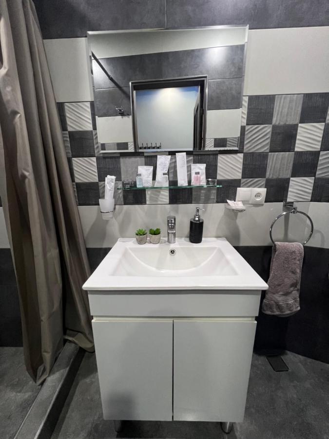Comfortable Apartment Комфортные Апартаменты Self Check In Jerevan Buitenkant foto